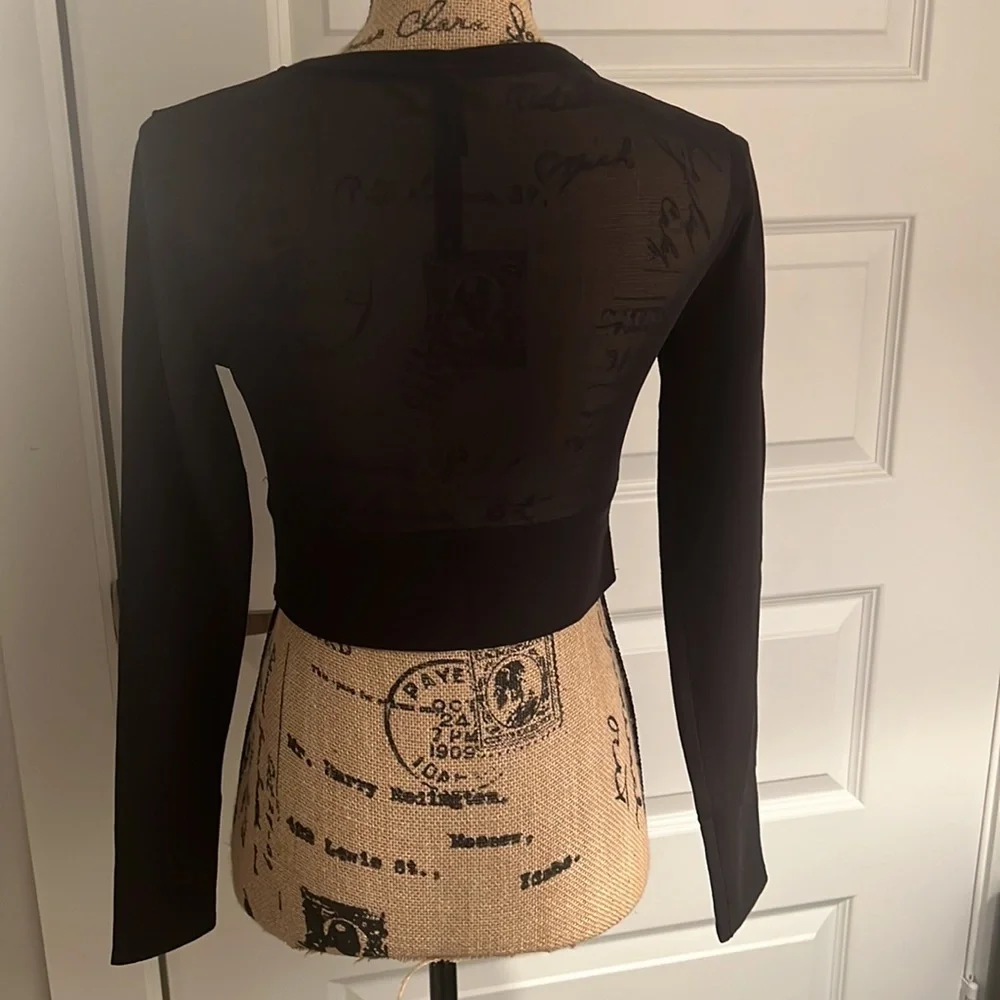 Victoria Secret Sport Long Sleeve Tee - Picture 2 of 5